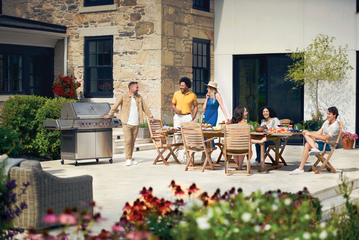 Napoleon Prestige 665 EVO Connected RSIB Freestanding Grill