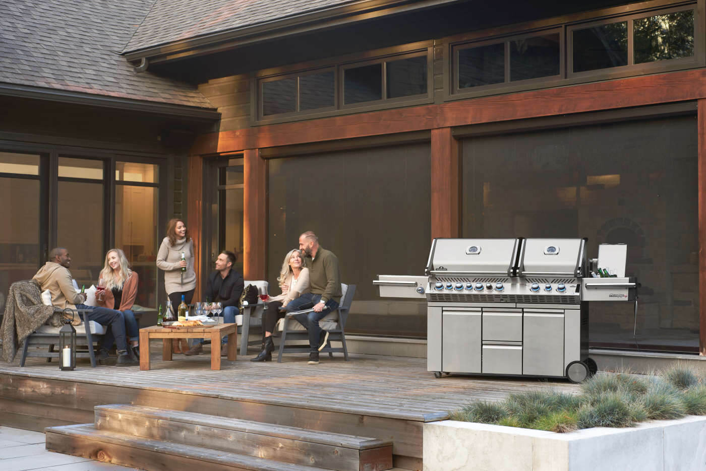 Napoleon Prestige PRO 825 RSBI Freestanding Grill